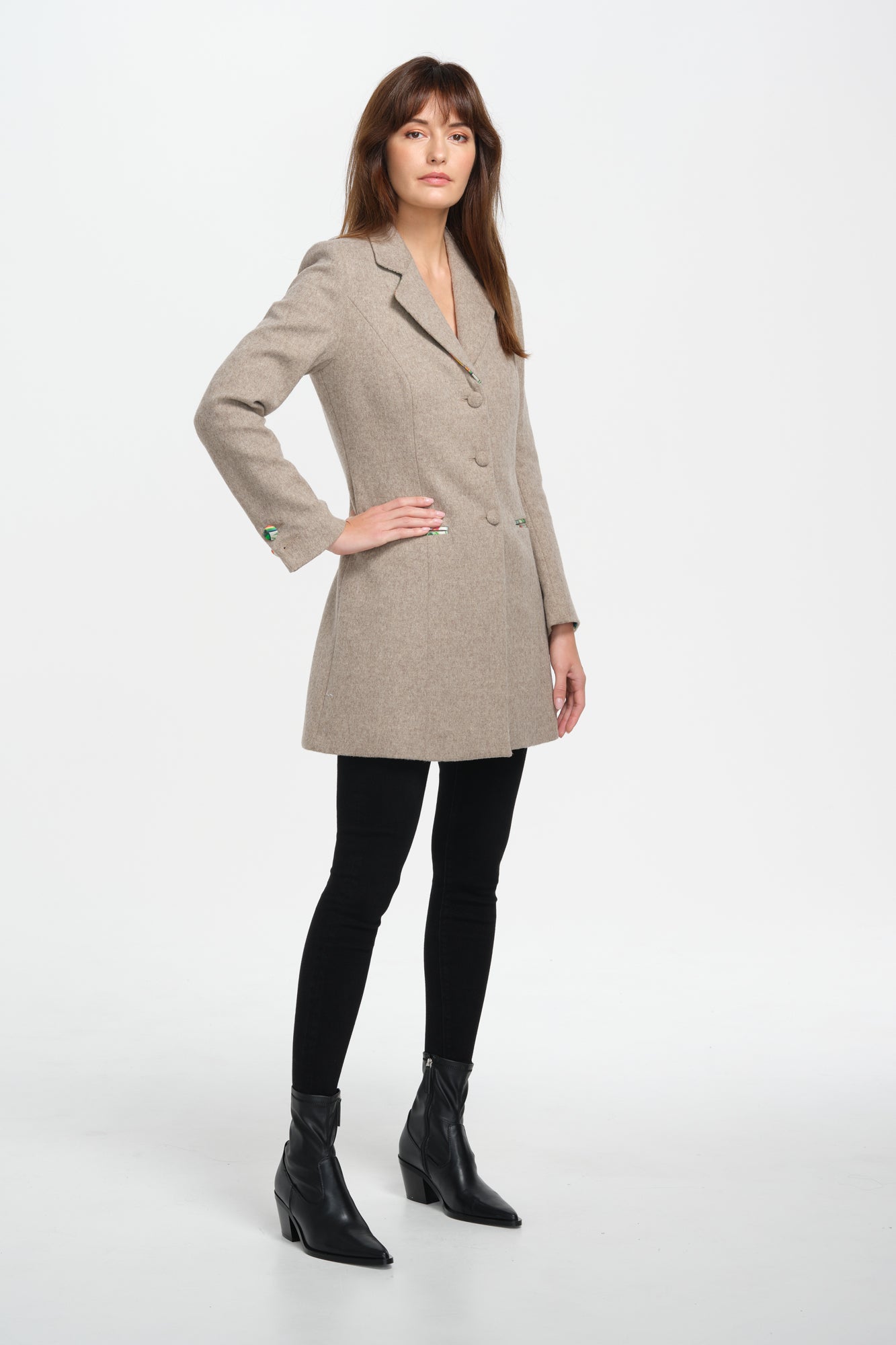 Berkeley Jacket (Beige/Butterfly)