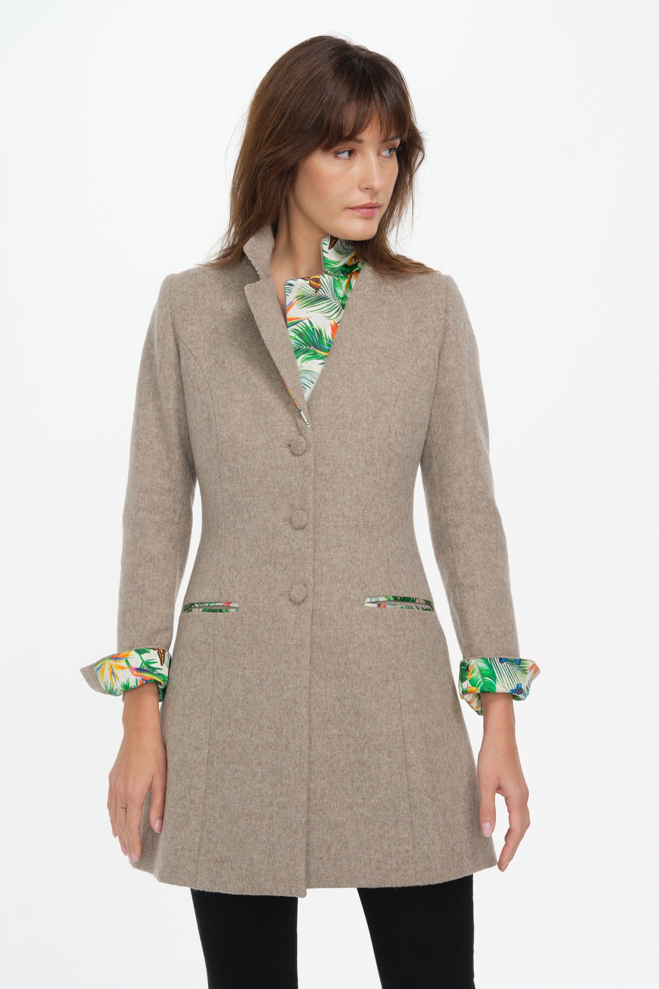 Berkeley Jacket (Beige/Butterfly)