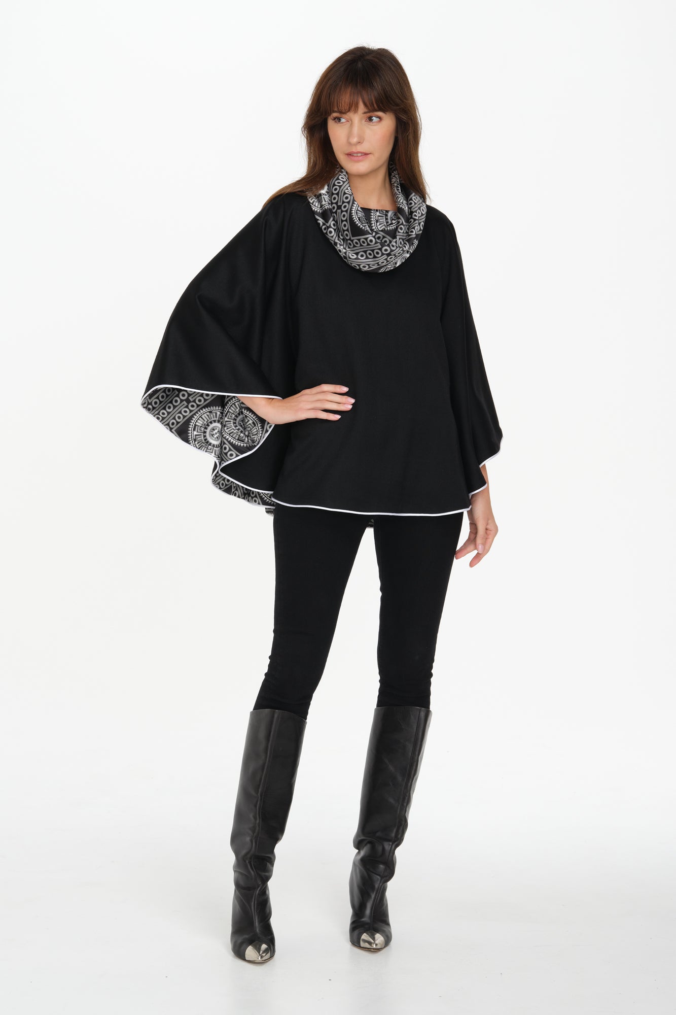 Venetian Cape (Black)
