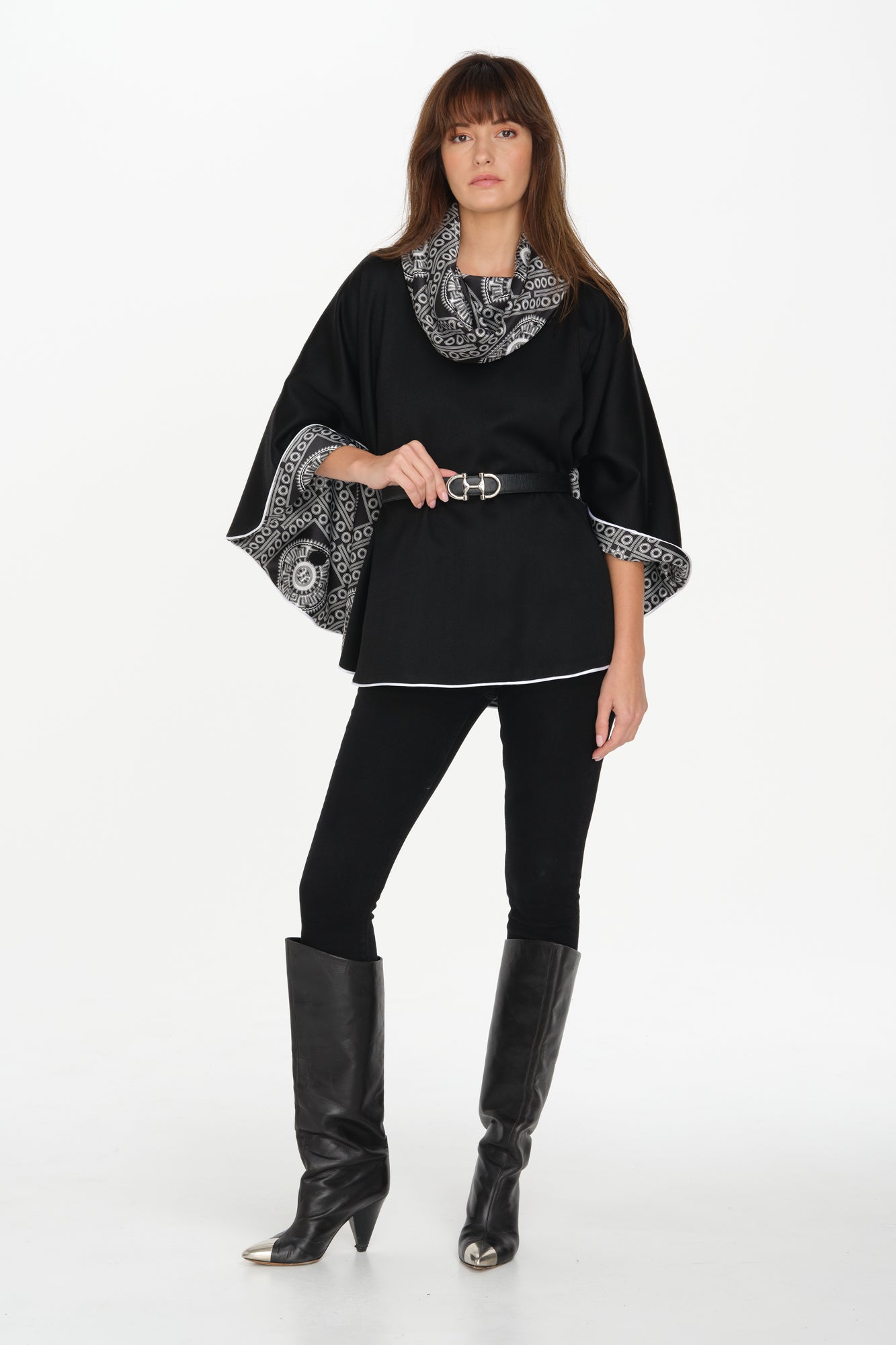 Venetian Cape (Black)